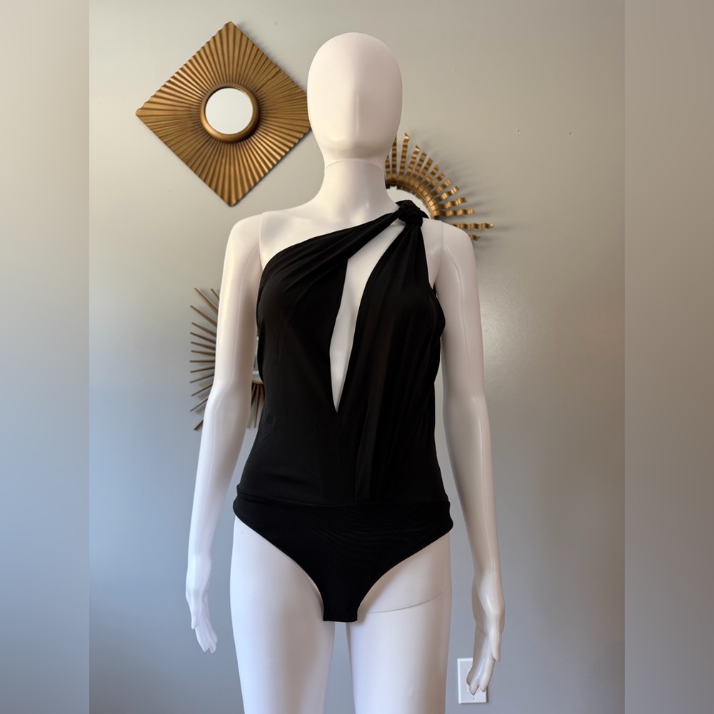 Zara Black One-Shoulder Cutout Bodysuit